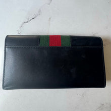 Load image into Gallery viewer, Gucci Sylvie Continental Wallet