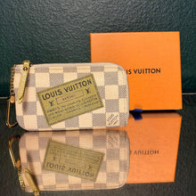 Load image into Gallery viewer, Louis Vuitton Damier Azur Complice Trunks & Bags Key Pouch