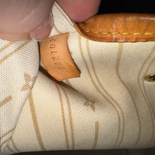 Load image into Gallery viewer, Louis Vuitton Damier Azur Neverfull GM