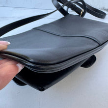Load image into Gallery viewer, Gucci GG Arli Crossbody