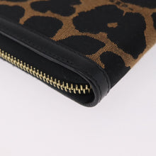 Load image into Gallery viewer, Fendi Leopard Zippy Wallet