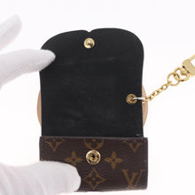 Load image into Gallery viewer, Louis Vuitton Cat Airpod Case