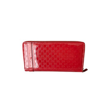 Load image into Gallery viewer, Gucci Microguccisima Patent Zippy Wallet