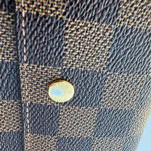 Load image into Gallery viewer, Louis Vuitton Damier Ebene International Wallet