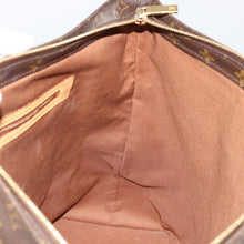 Load image into Gallery viewer, Louis Vuitton Monogram Cabas Mezzo