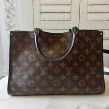 Load image into Gallery viewer, Louis Vuitton Monogram Popincourt PM Marine