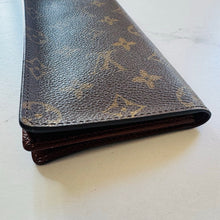 Load image into Gallery viewer, Louis Vuitton Monogram Vertical Bifold Wallet