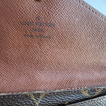 Load image into Gallery viewer, Louis Vuitton Monogram Origami Wallet