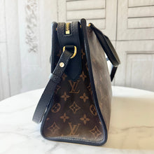 Load image into Gallery viewer, Louis Vuitton Monogram Popincourt PM Marine