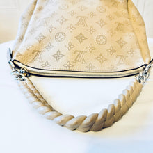 Load image into Gallery viewer, Louis Vuitton Mahina Babylone Chain BB