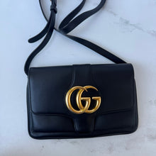 Load image into Gallery viewer, Gucci GG Arli Crossbody