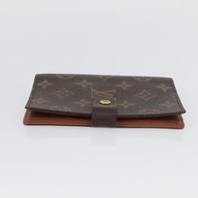 Load image into Gallery viewer, Louis Vuitton Small Ring Agenda