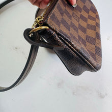 Load image into Gallery viewer, Louis Vuitton Damier Ebene Bucket Pochette Accessories