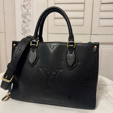 Load image into Gallery viewer, Louis Vuitton Empreinte Monogram Giant Onthego PM Black