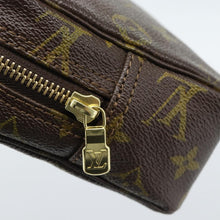Load image into Gallery viewer, Louis Vuitton Trousse Toiletry 19