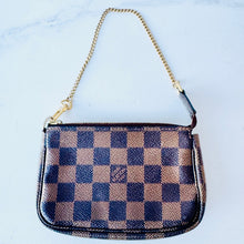 Load image into Gallery viewer, Louis Vuitton Damier Ebene Mini Pochette Accessories