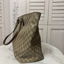 Load image into Gallery viewer, Gucci Supreme Canvas Large Tote