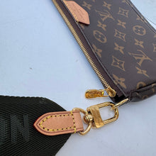 Load image into Gallery viewer, Louis Vuitton Monogram Multi Pochette Accessories