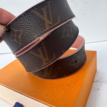 Load image into Gallery viewer, Louis Vuitton Size 80 / 32 Monogram Rose Ballerine Reversible Belt