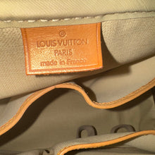 Load image into Gallery viewer, Louis Vuitton Monogram Deauville