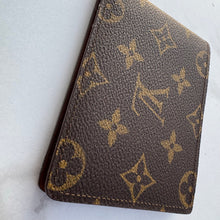 Load image into Gallery viewer, Louis Vuitton Monogram Men's Bifold Wallet