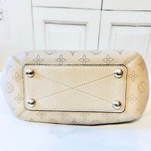 Load image into Gallery viewer, Louis Vuitton Mahina Babylone Chain BB