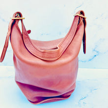 Load image into Gallery viewer, COACH Vintage Glove-Tanned Sac Bucket Hobo Bag