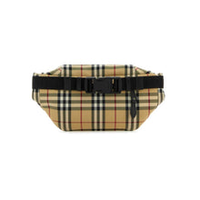 Load image into Gallery viewer, ⚡️Doorbuster⚡️BRAND NEW BURBERRY Sonny Bumbag