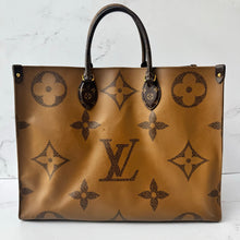 Load image into Gallery viewer, Louis Vuitton Reverse Monogram Giant Onthego GM
