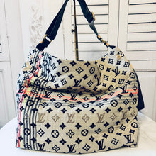 Load image into Gallery viewer, Louis Vuitton Monogram Cheche Bohemian Rouge
