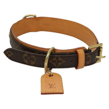 Load image into Gallery viewer, Louis Vuitton Baxter Dog Collar Large
