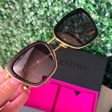 Load image into Gallery viewer, BRAND NEW Valentino Daydream Sunglasses with Crossbody
