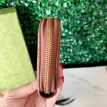 Load image into Gallery viewer, Gucci Horsebit 1955 Zip Around Wallet
