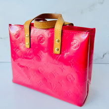 Load image into Gallery viewer, Louis Vuitton Vernis Rosepop Bundle: Reade PM and Ludlow Wallet

