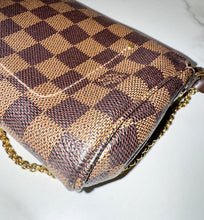 Load image into Gallery viewer, PRELOVED Louis Vuitton Damier Ebene Favorite PM
