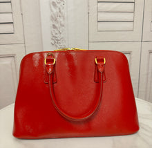 Load image into Gallery viewer, PRELOVED Prada Saffiano Vernice Medium Promenade Tote
