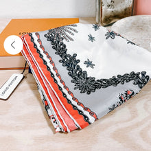 Load image into Gallery viewer, Louis Vuitton Square 90 Scarf
