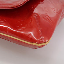 Load image into Gallery viewer, Louis Vuitton Vernis Thompson Street Red
