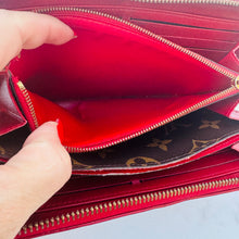 Load image into Gallery viewer, Louis Vuitton Monogram Retiro Zippy Wallet Cherry
