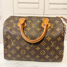 Load image into Gallery viewer, Louis Vuitton SP0919 Monogram Speedy 25
