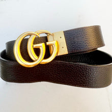 Load image into Gallery viewer, Gucci Marmont Reversible Black / Brown Belt Size 90/ 36
