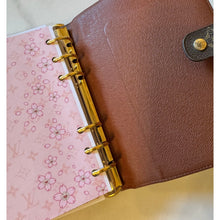 Load image into Gallery viewer, Louis Vuitton Monogram Medium Ring Agenda
