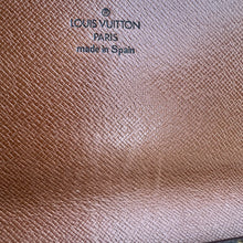 Load image into Gallery viewer, Louis Vuitton Monogram Porte Yen Wallet CA0926
