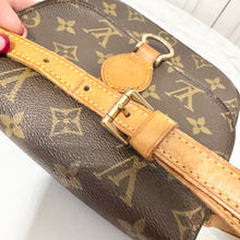 Load image into Gallery viewer, ⚡️Doorbuster⚡️Louis Vuitton Monogram St Cloud PM
