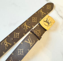 Load image into Gallery viewer, PRELOVED Louis Vuitton Monogram Belt size 80/32
