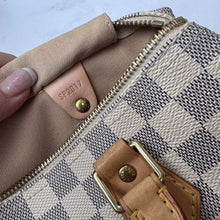 Load image into Gallery viewer, Louis Vuitton Damier Azur Speedy 25
