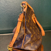 Load image into Gallery viewer, Louis Vuitton Palermo PM
