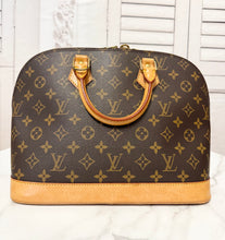 Load image into Gallery viewer, PRELOVED Louis Vuitton Alma PM
