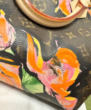 Load image into Gallery viewer, PRELOVED Louis Vuitton Monogram Roses Speedy 30
