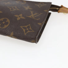 Load image into Gallery viewer, Louis Vuitton Monogram Bucket GM Pouch
